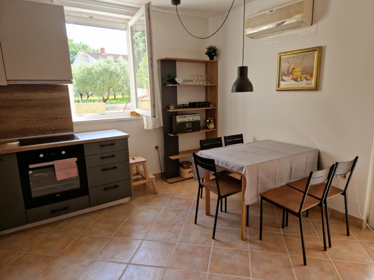 Apartment Ella